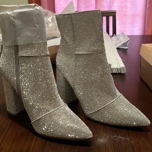 Steve Madden Rhinestone boots never worn